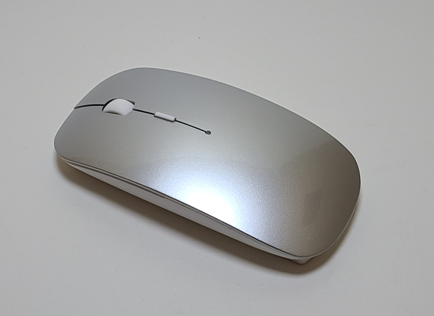 Sleek Portable Wireless Mouse Bluetooth Battery Powered Computer & Tablet